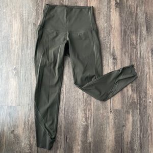 Lululemon Wunder Under Scalloped Hem High-Rise Crop